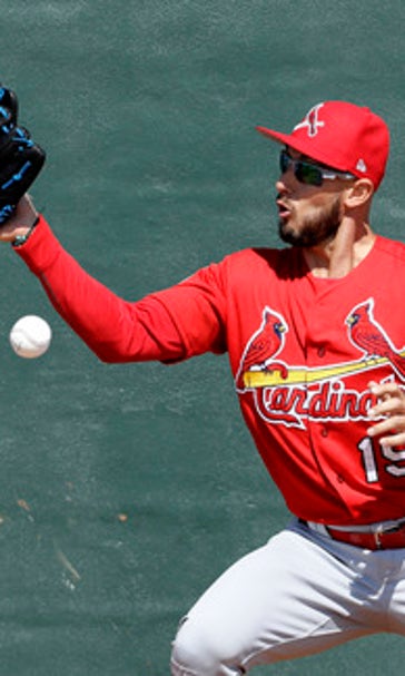 Cardinals' Schafer aims to be 2-way utility player